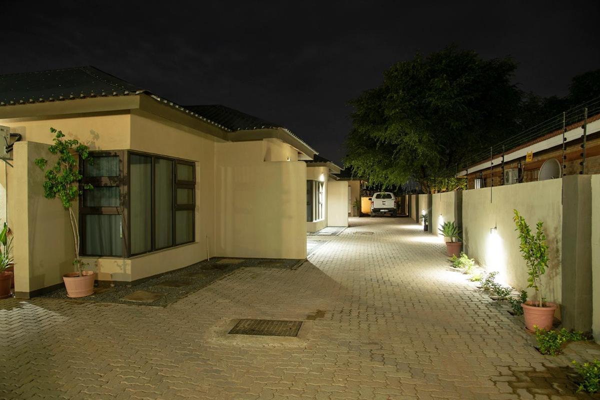 Peaconwood Boutique Villa Palapye エクステリア 写真