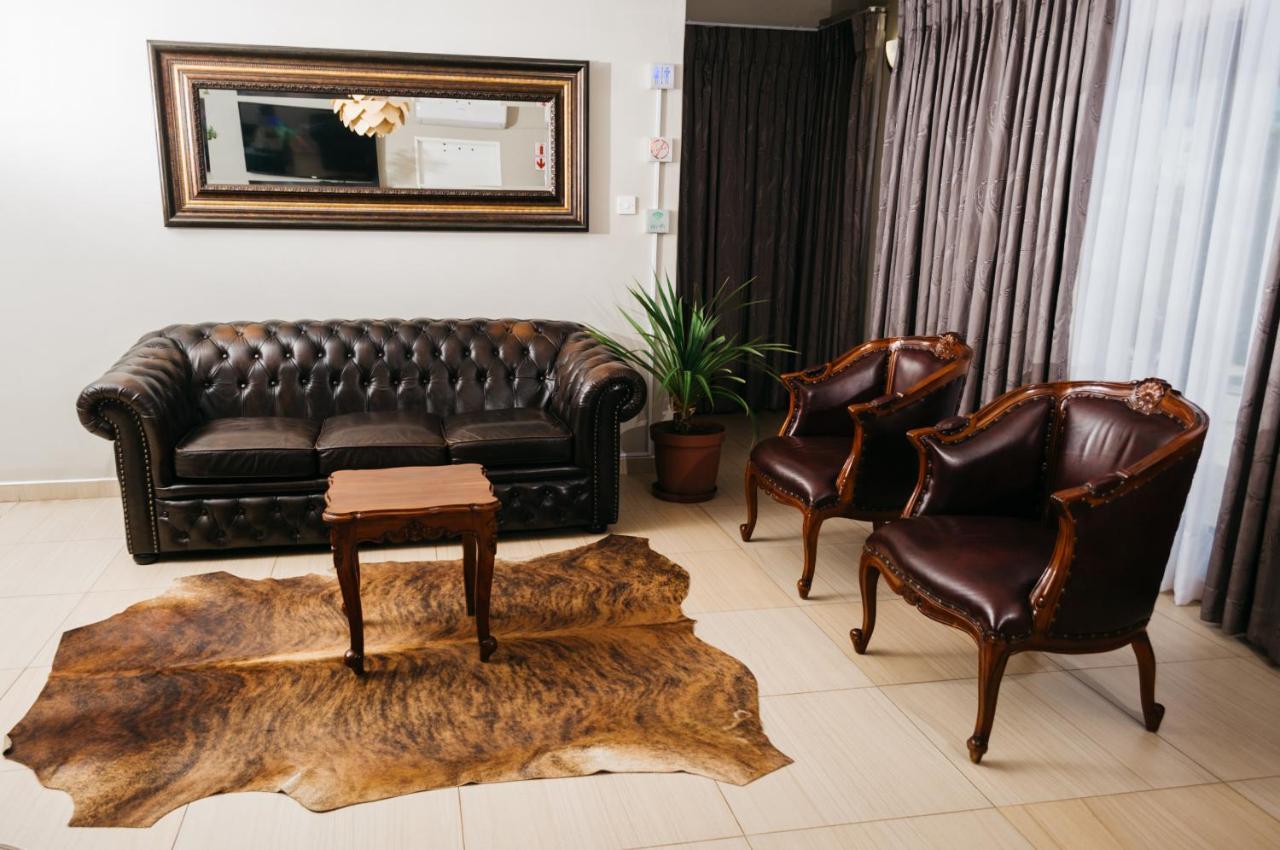 Peaconwood Boutique Villa Palapye エクステリア 写真