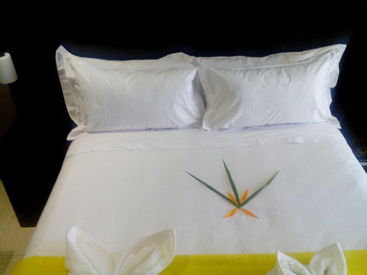 Peaconwood Boutique Villa Palapye エクステリア 写真