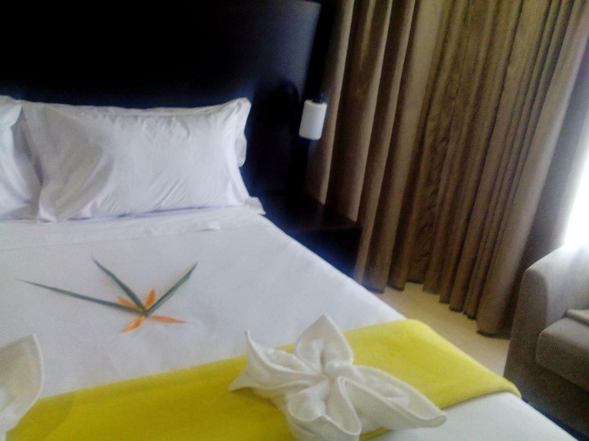 Peaconwood Boutique Villa Palapye エクステリア 写真