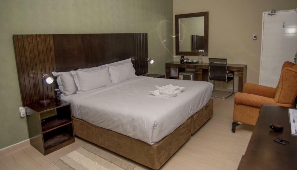 Peaconwood Boutique Villa Palapye エクステリア 写真