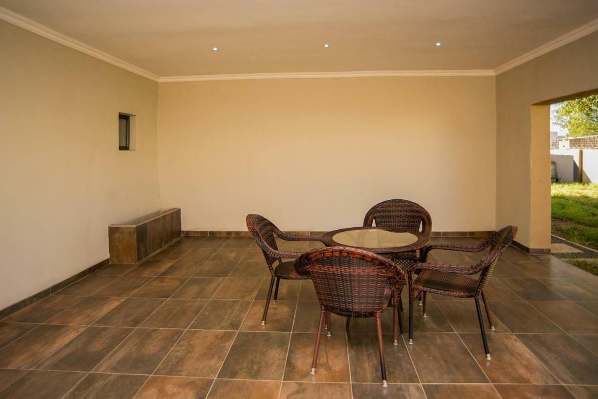 Peaconwood Boutique Villa Palapye エクステリア 写真