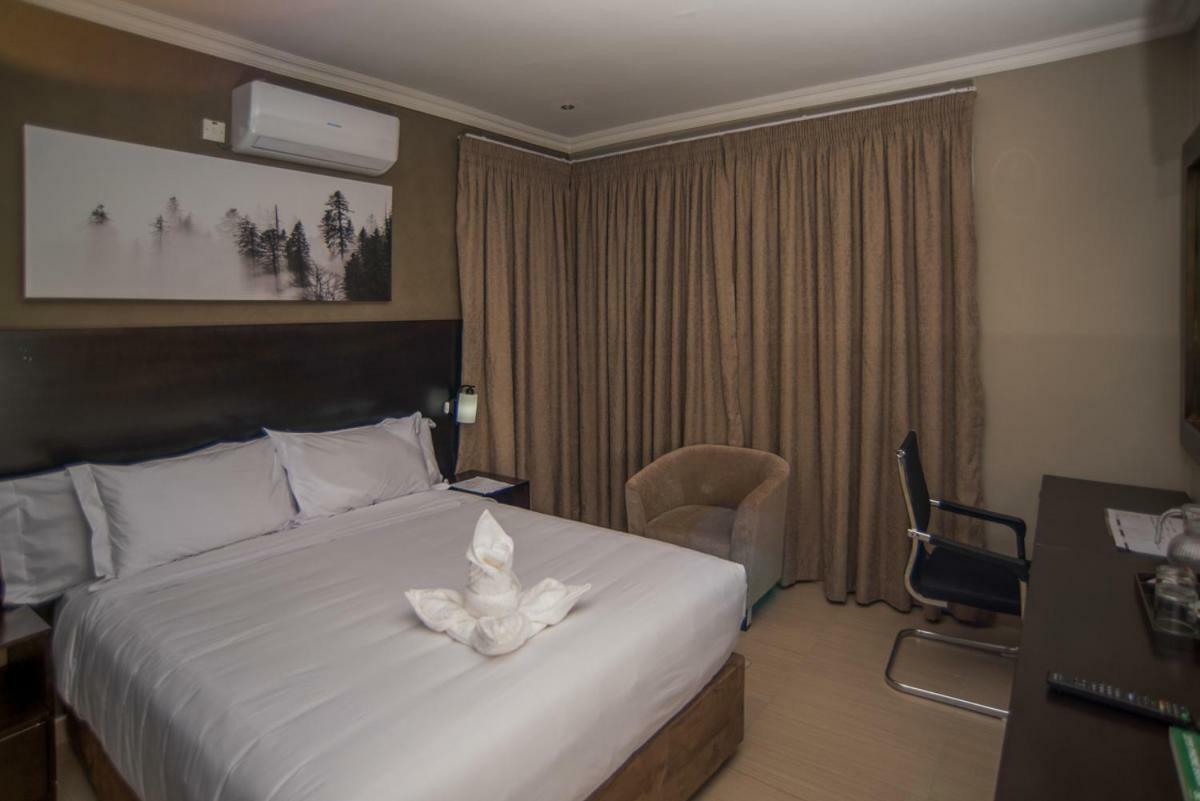 Peaconwood Boutique Villa Palapye エクステリア 写真
