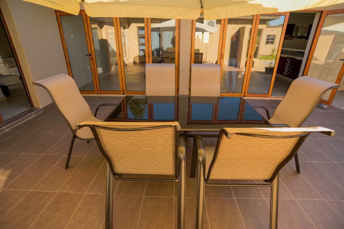 Peaconwood Boutique Villa Palapye エクステリア 写真