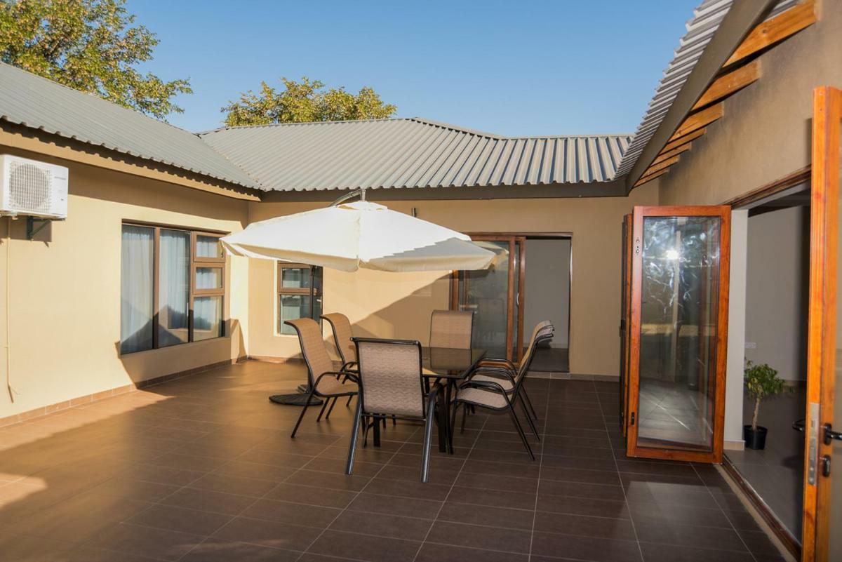 Peaconwood Boutique Villa Palapye エクステリア 写真