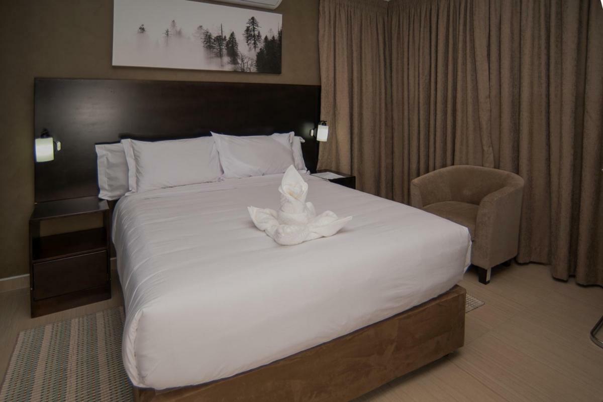 Peaconwood Boutique Villa Palapye エクステリア 写真