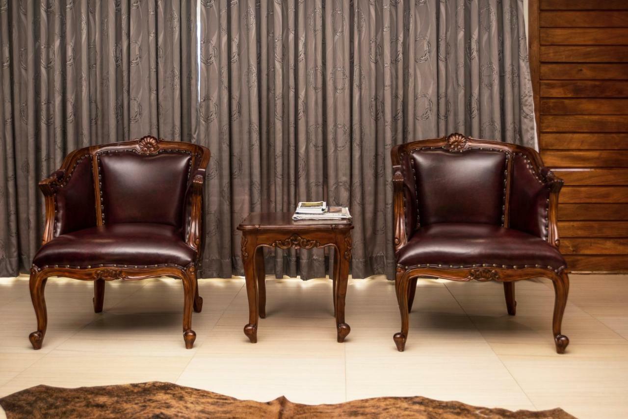 Peaconwood Boutique Villa Palapye エクステリア 写真